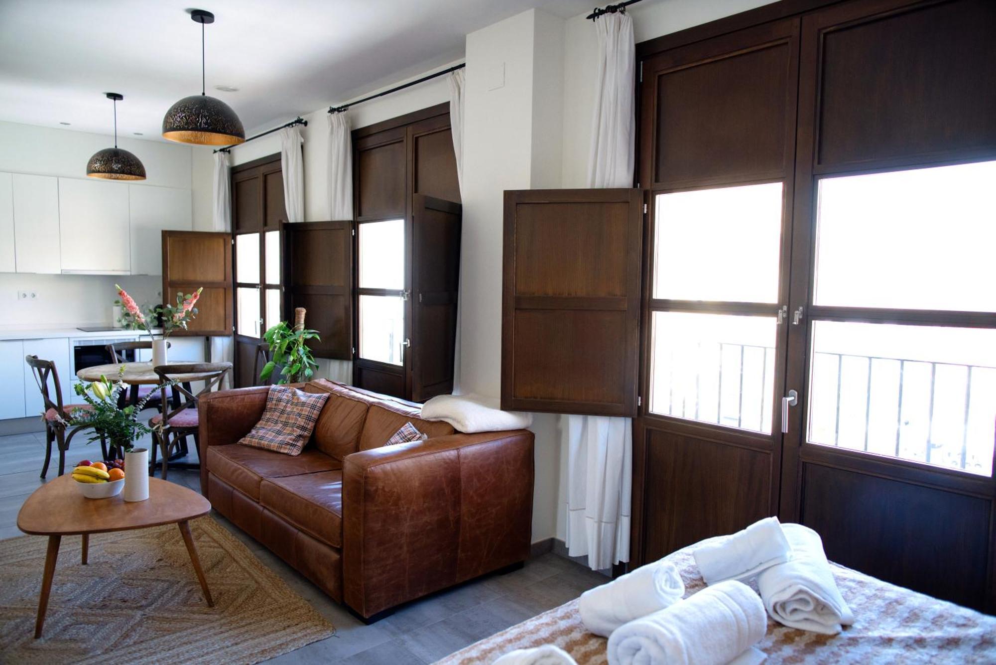 Apartamentos El Marques Málaga Kültér fotó