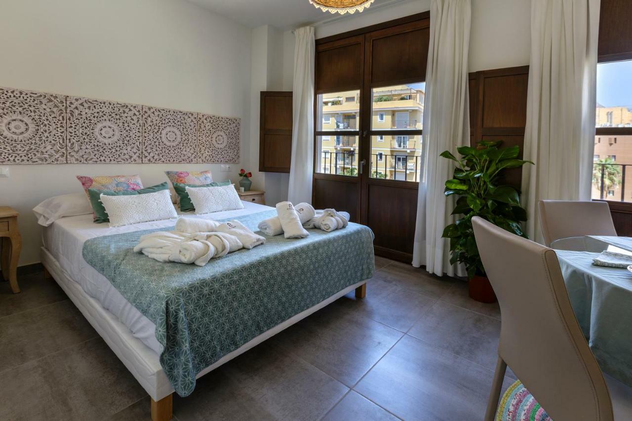 Apartamentos El Marques Málaga Kültér fotó