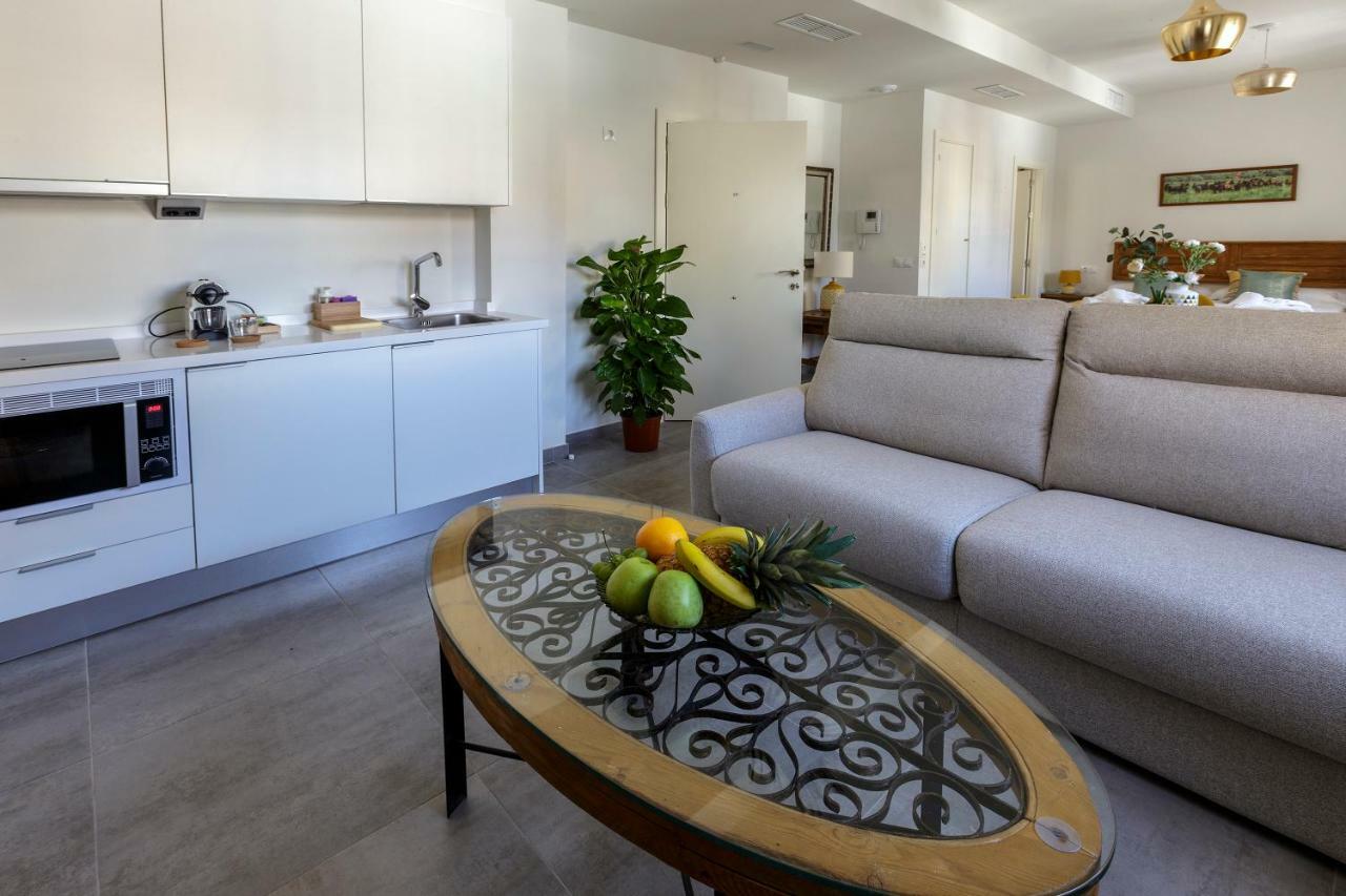 Apartamentos El Marques Málaga Kültér fotó