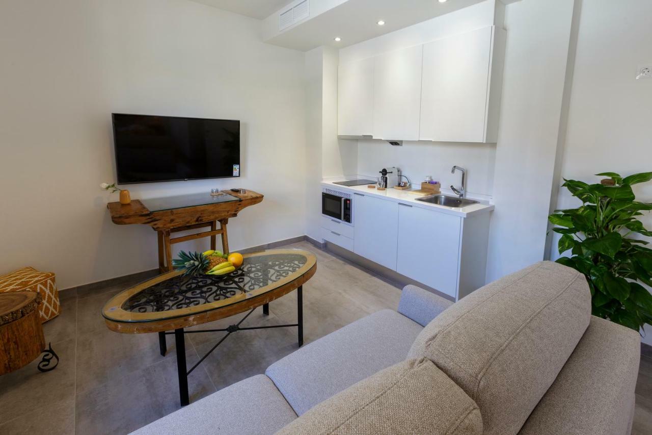 Apartamentos El Marques Málaga Kültér fotó