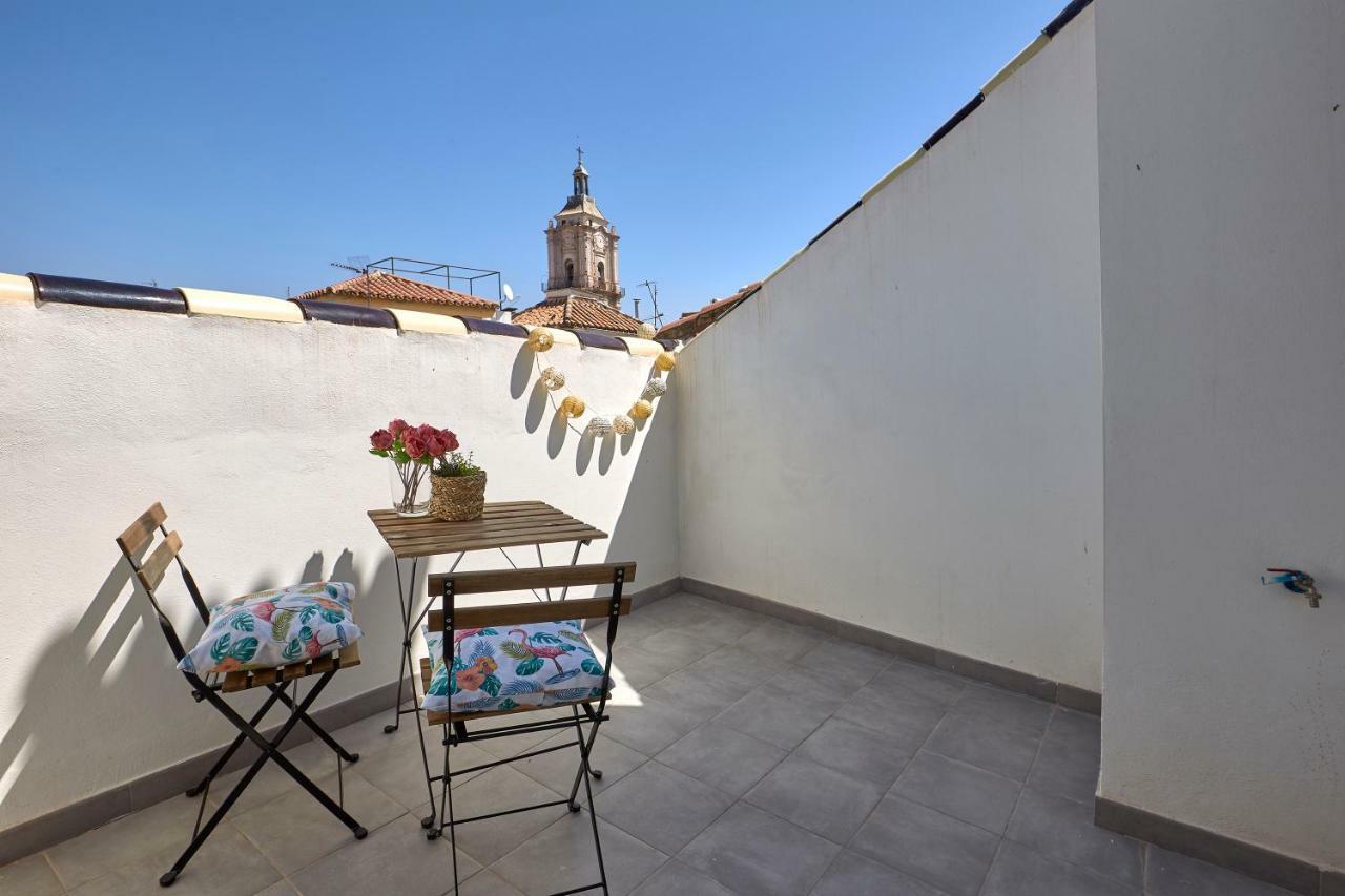 Apartamentos El Marques Málaga Kültér fotó