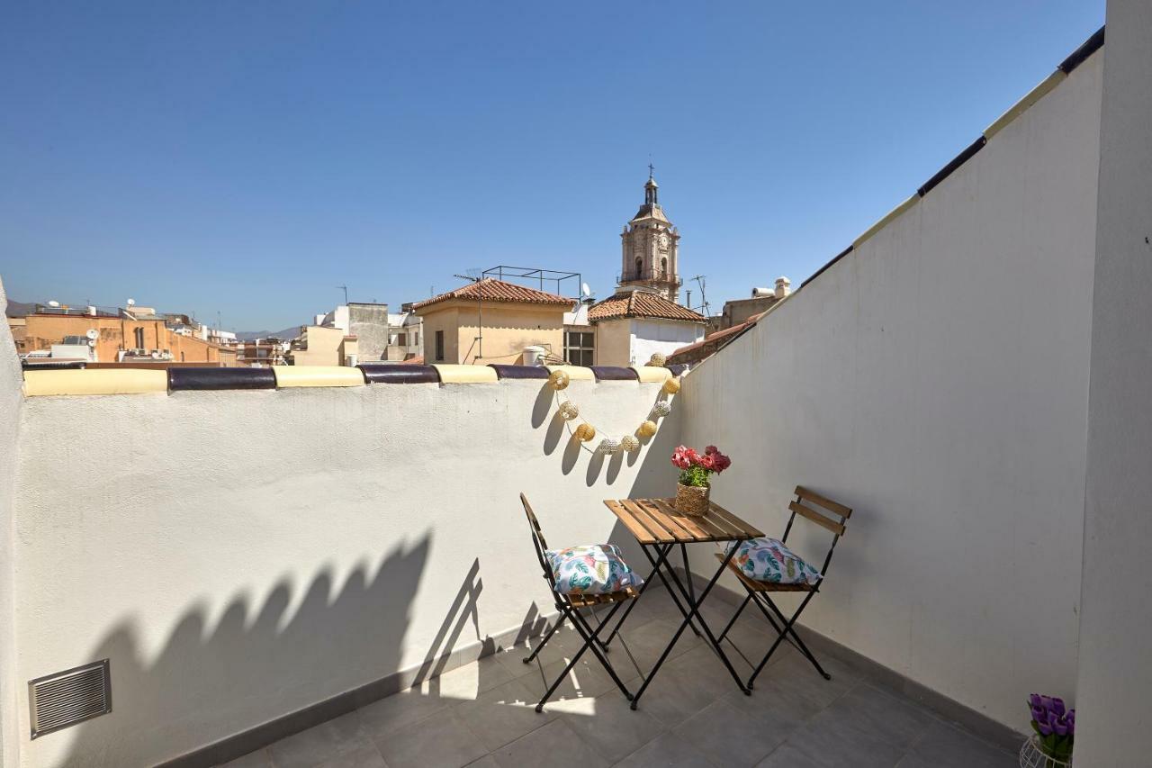 Apartamentos El Marques Málaga Kültér fotó