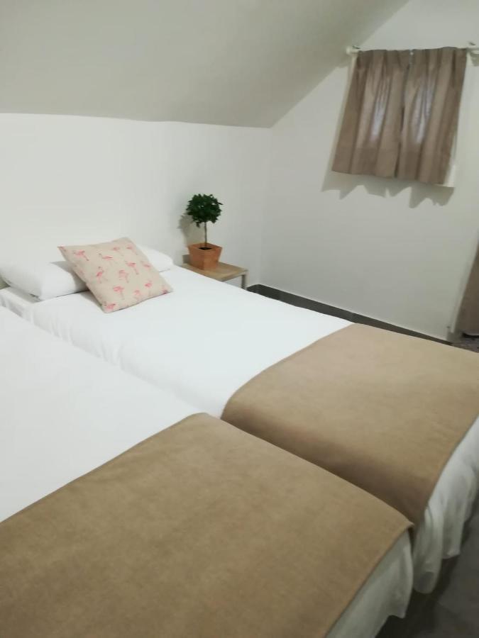 Apartamentos El Marques Málaga Kültér fotó